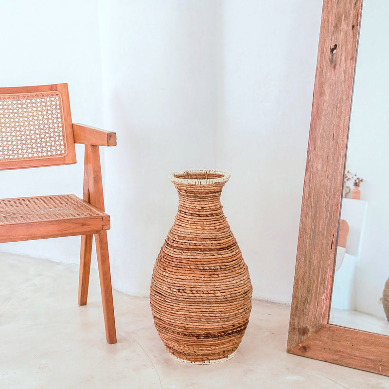 Woven Boho Vase TUMBAK made from Banana Fibre and Raffia