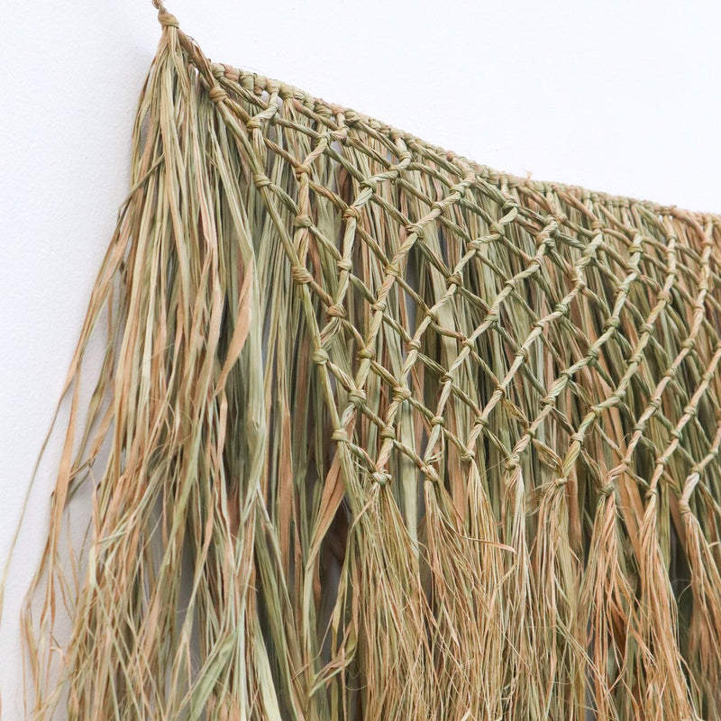 Tropische wanddecoratie 65 cm Handgeweven van raffia HATI