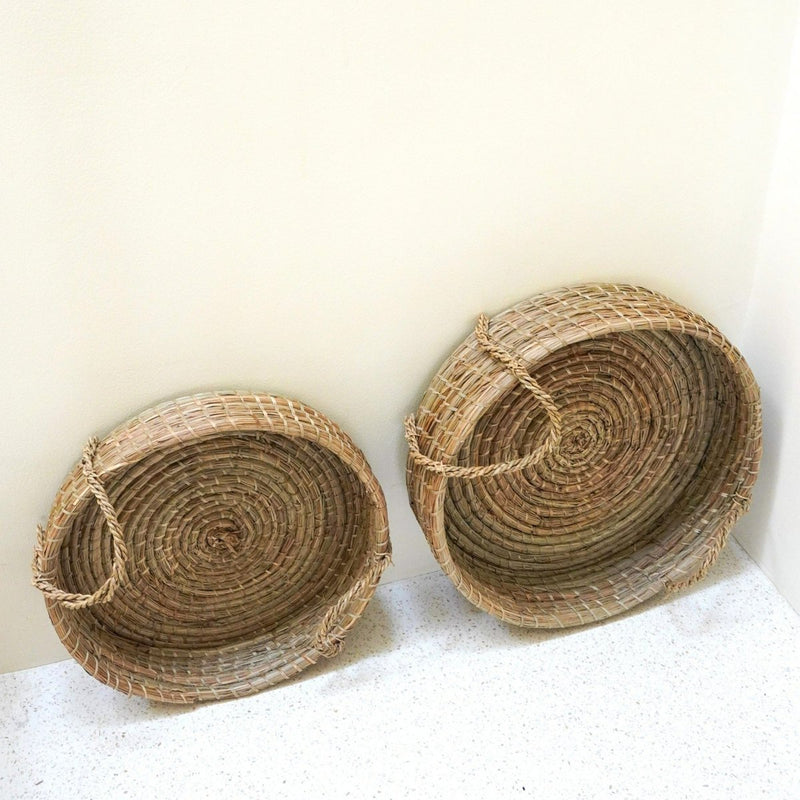 Round Tray Woven from Seagrass PINTU Decorative Serving Tray (2 sizes)