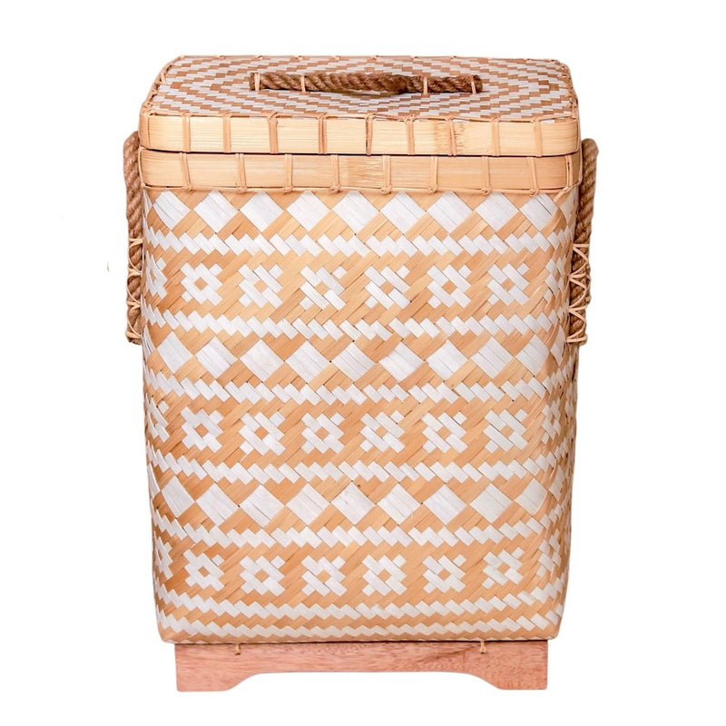 Laundry Basket with Lid DARI Handwoven from Bamboo with a Beige White Zig Zag Pattern