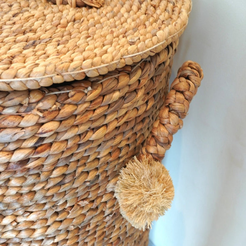 Laundry Basket for Children with Teddy Bear Face KIYOWO made from Water Hyacinth Woven Basket with Lid