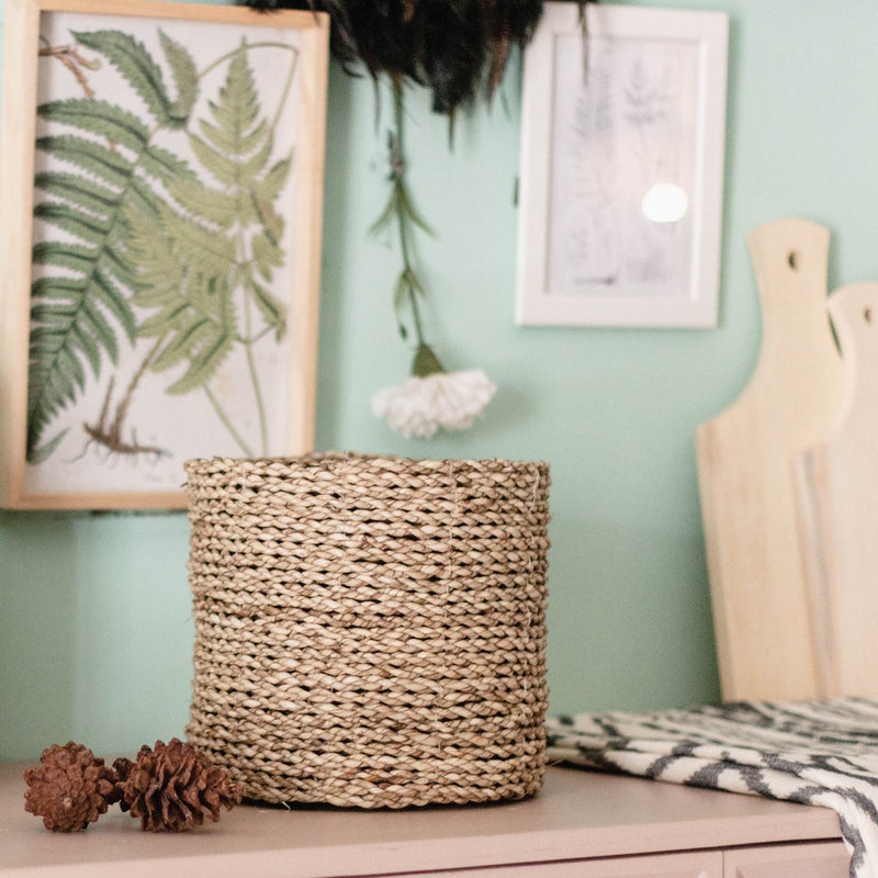 Small Seagrass Basket BHINNEKA | Plant Basket | Woven Boho Basket | Planter | Decorative Basket | Small Storage Basket | Round Flower Basket