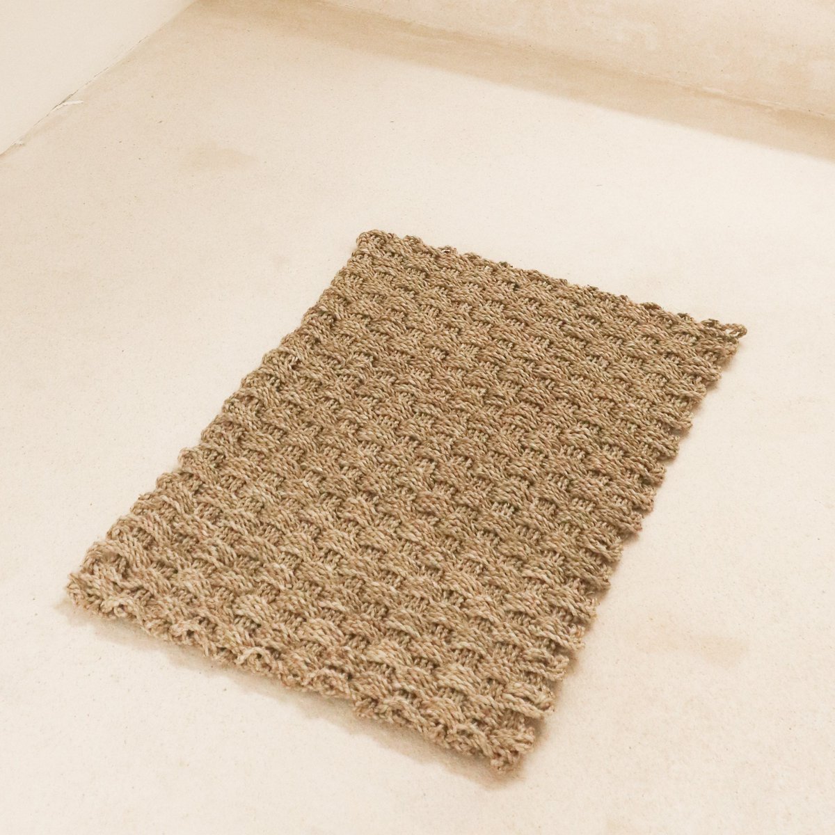 Seagrass Rug 72x45 cm Handwoven from Natural Fibres NIRAMA Rectangular Doormat Carpet