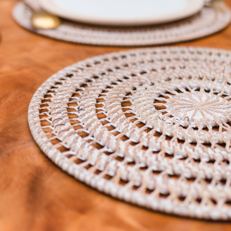 Placemat (Set of 2, 4 or 6) ILUH 35 cm | Boho Table Mat made of Rattan