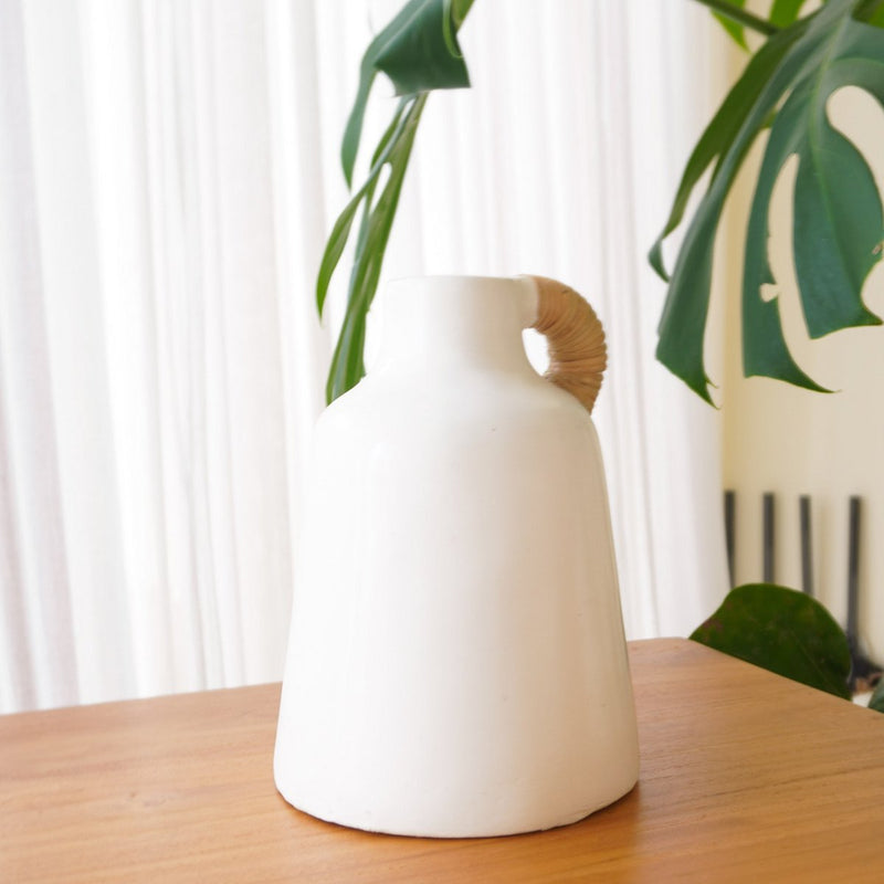 Vase White Small Decorative Vase for Dried or Fresh Flowers Hand Cast from Clay with Rattan Handle SANA