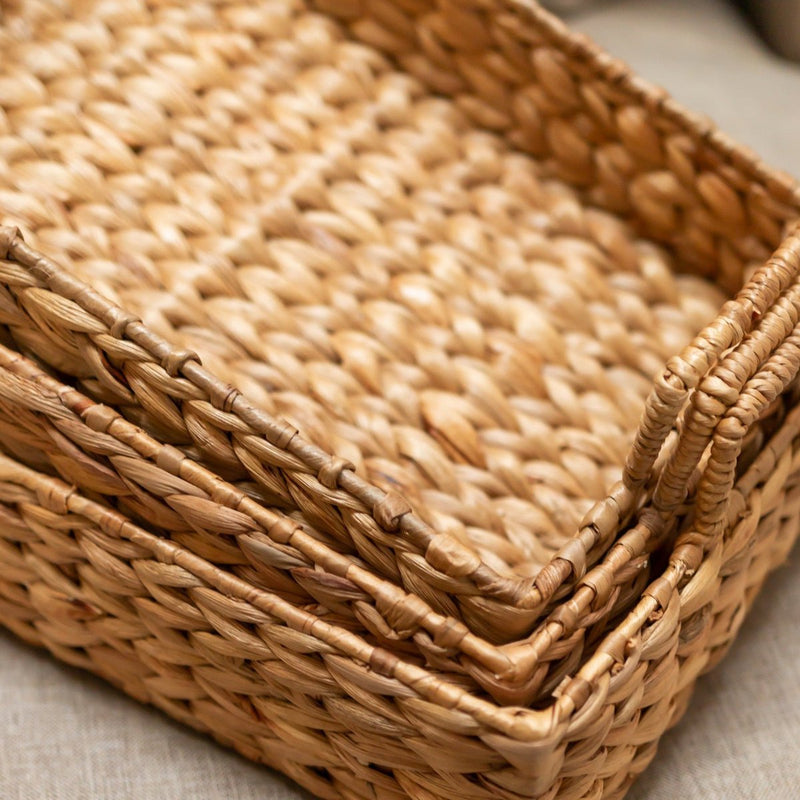 Tray BESAKIH made of Water Hyacinth (3 sizes)