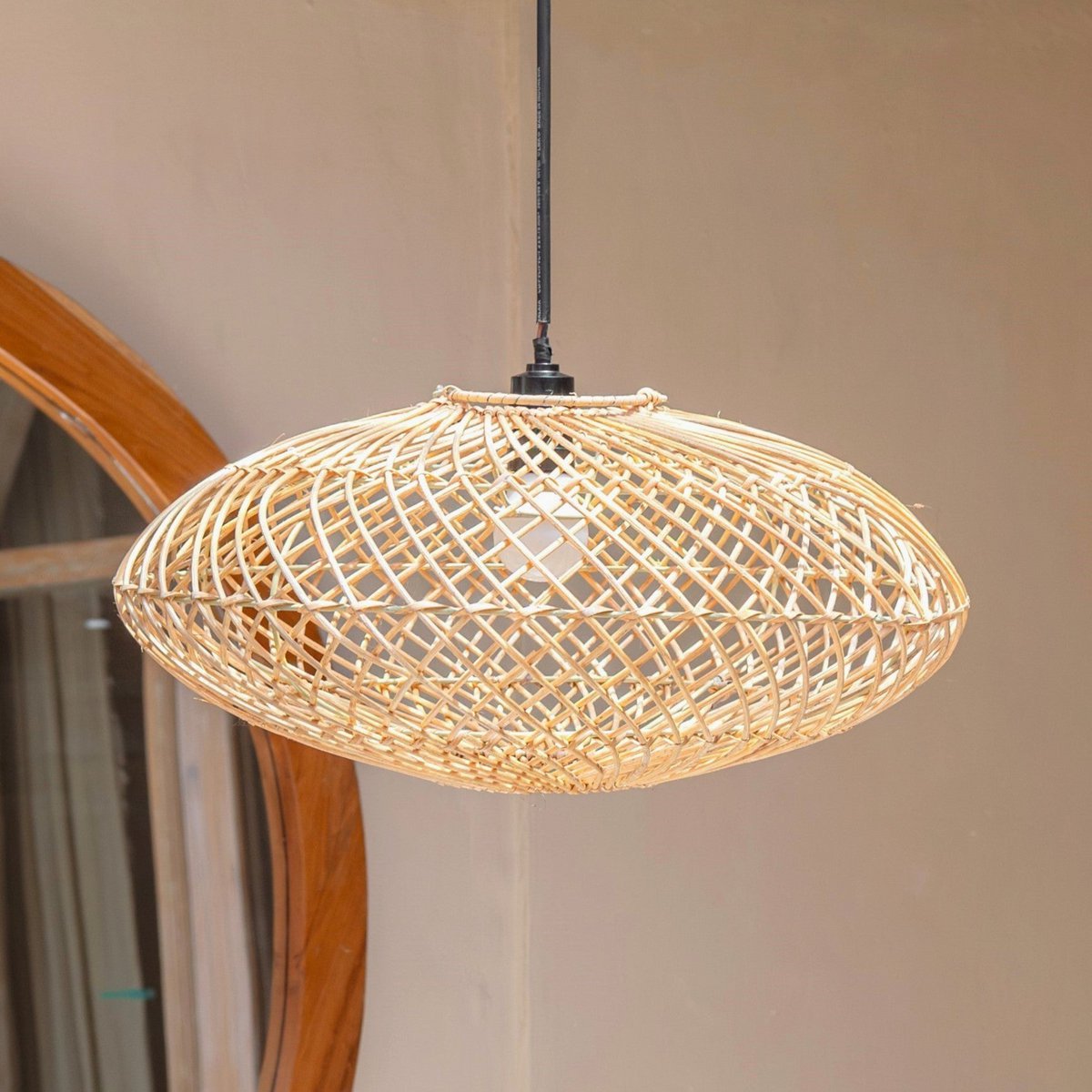 Rattan Lamp Natural Lampshade ARANA Flat Shaped Ceiling Lamp Pendant Lamp Made of Natural Fibres