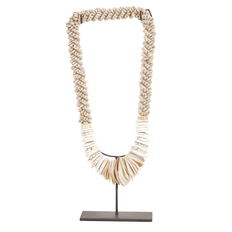 D33 Shell Necklace