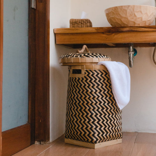 Laundry Basket with Lid NABIRE made from Bamboo