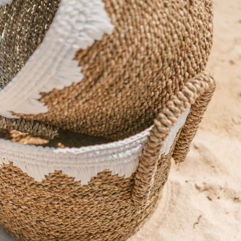 Round Seagrass Baskets with White Cotton Cords WAIGEO (3 sizes) Decorative Laundry or Storage Basket