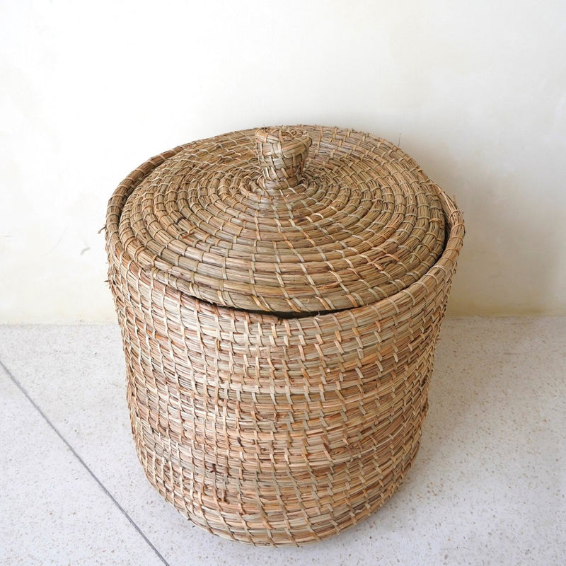 Laundry Basket with Lid LANTAI made from Seagrass Handmade from Natural Materials Round Hamper Storage Basket