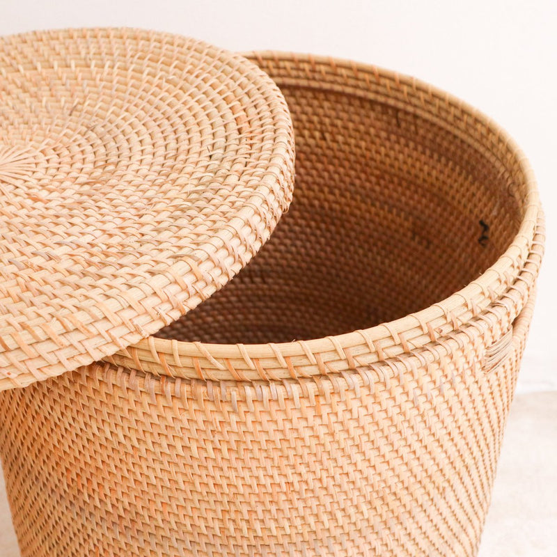 Laundry Basket with Lid Storage Basket made from Rattan SARI (2 sizes)