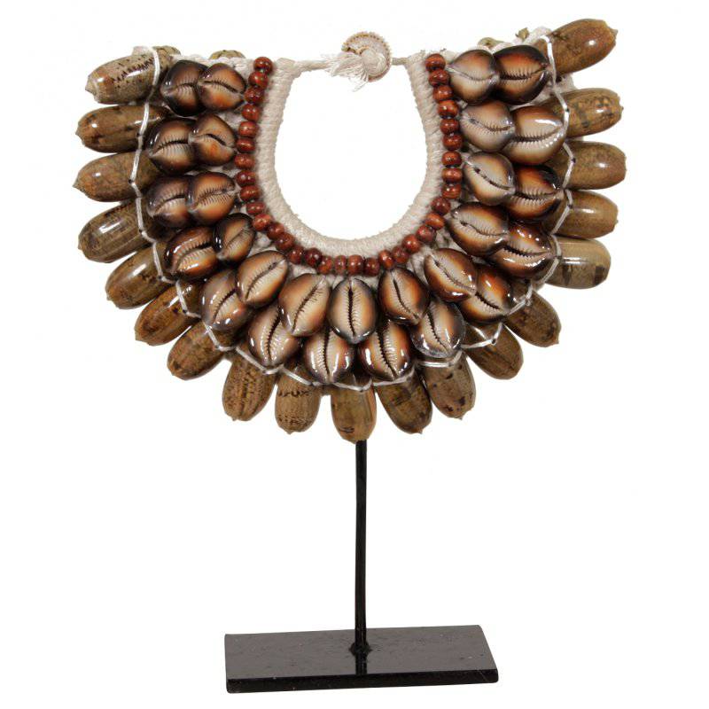 G8 Small Shell necklace