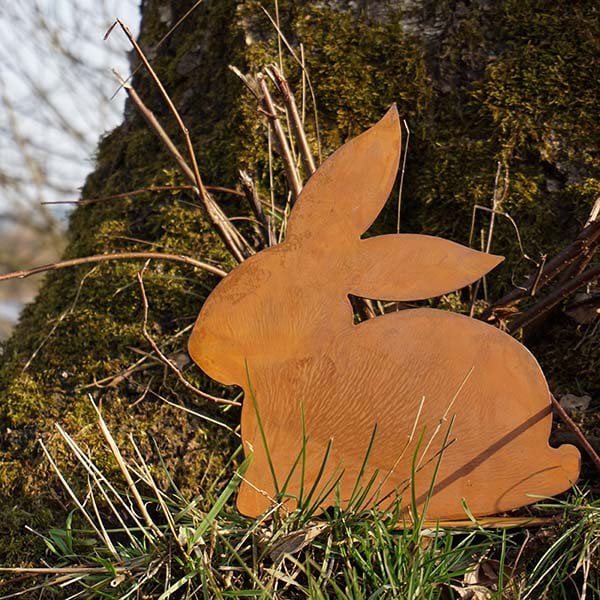Easter rust decoration rabbit sitting | Easter decoration for outside and inside